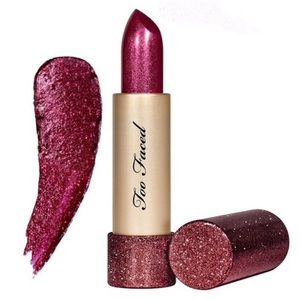 Too Faced Throw back Lipstick Hot Flash